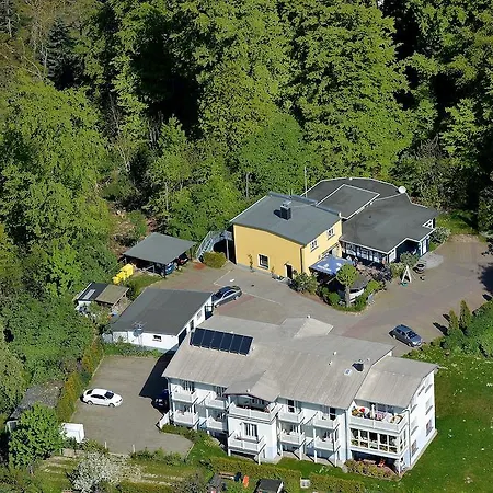Bellevue 2*